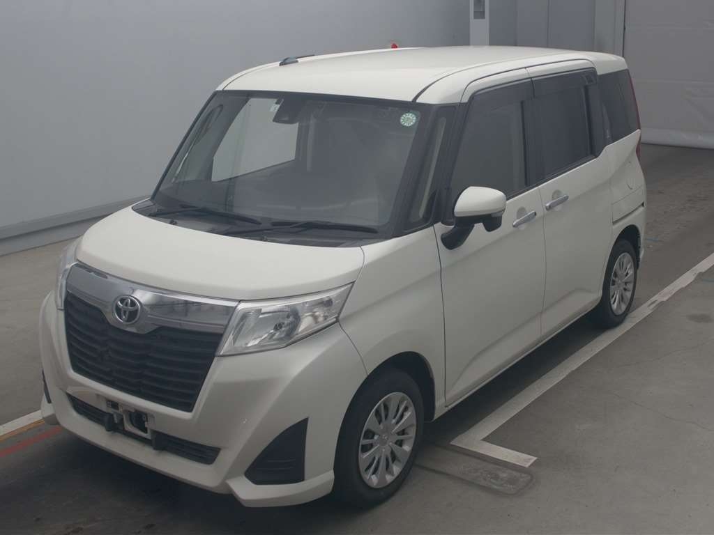 Toyota ROOMY M900A 2018