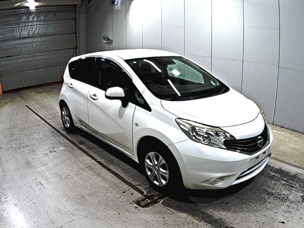 Nissan NOTE E12 2014