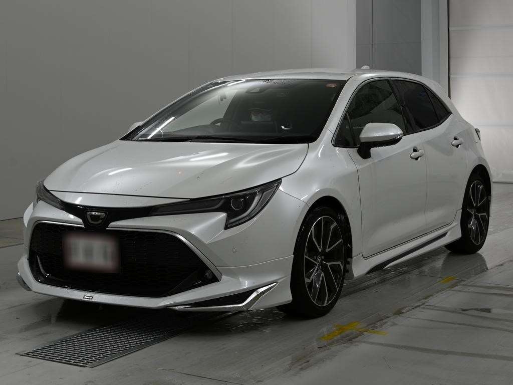Toyota COROLLA SPORT NRE210H 2022