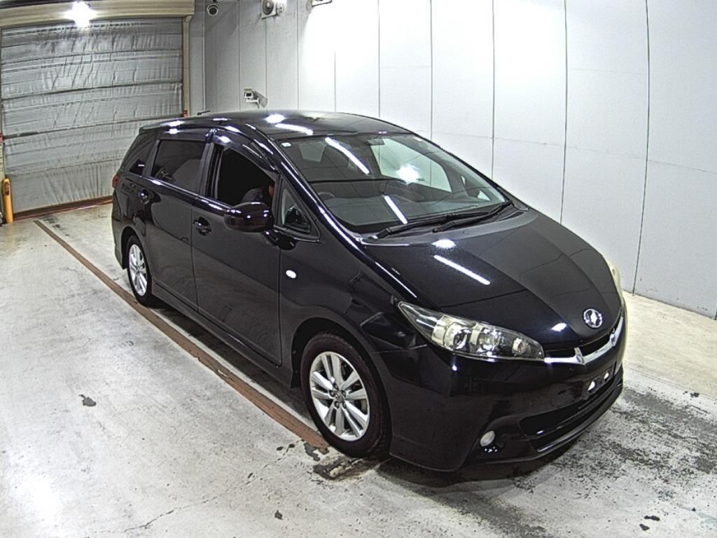 Toyota WISH ZGE20W 2011