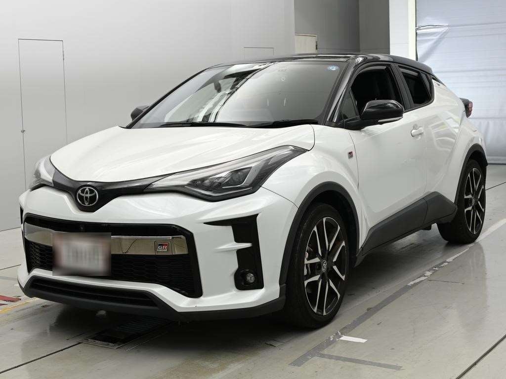Toyota C-HR NGX10 2022