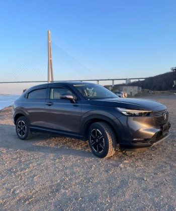Отзыв на Honda Vezel 2022 от Яна из Хабаровска