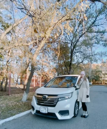 Отзыв на Honda StepWgn 2021 от Кира из Хабаровска